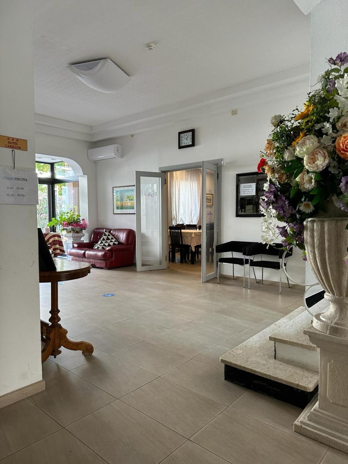 Hotel Carillon Белларія-Іджеа-Марина Екстер'єр фото